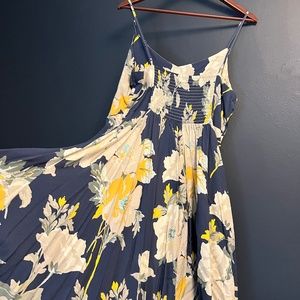 Gap navy floral dress